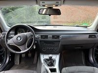 Gebraucht BMW 320 170 PS (125 kW) 2007 Grün Coupé