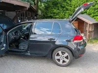 Gebraucht VW Golf VI Team 105 PS (77 kW) 2011 Schwarz Kleinwagen