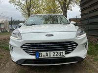 Gebraucht Ford Kuga Titanium 120 PS (88 kW) 2021 Weiß SUV