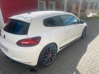 Gebraucht VW Scirocco 200 PS (147 kW) 2009 Weiß Coupé