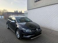 Gebraucht VW Golf Alltrack Basis 184 PS (135 kW) 2015 Schwarz Kombi