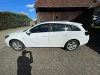 Gebraucht Opel Insignia 160 PS (117 kW) 2013 Weiß Kombi