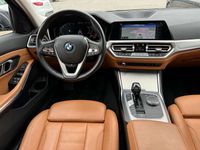 gebraucht BMW 320 d xDrive LUXURY PANO StandHzg. AHK Cognac Virtual+