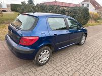 Gebraucht Peugeot 307 90 PS (66 kW) 2005 Blau Limousine