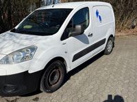 Gebraucht Peugeot Partner 90 PS (66 kW) 2011 Weiß Van / Kleinbus