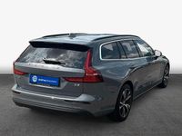 Gebraucht Volvo V60 Core 163 PS (119 kW) 2024 Grau Kombi