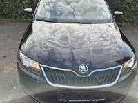 Second-hand Skoda Rapid Active 90 CP (66 kW) 2018 Negru Break