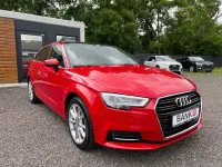 Gebraucht Audi A3 Design 150 PS (110 kW) 2016 Rot Limousine