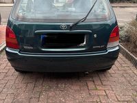 Gebraucht Toyota Starlet 75 PS (55 kW) 1998 Grün Kleinwagen