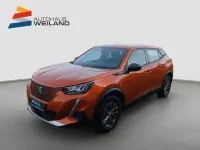 Gebraucht Peugeot e-2008 Active 100 kW (136 PS) 2022 Orange SUV
