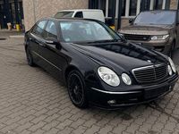 Gebraucht Mercedes E200 Avantgarde 163 PS (119 kW) 2006 Schwarz Limousine