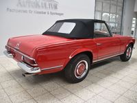 Gebraucht Mercedes 230 150 PS (110 kW) 1966 Karneolrot Cabrio