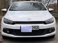 Gebraucht VW Scirocco 140 PS (102 kW) 2012 Weiß Coupé