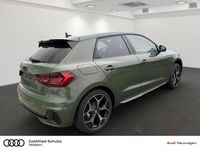 Neu Audi A1 S-Line 150 PS (110 kW) 2025 Grün Limousine