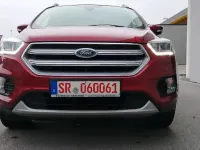 Gebraucht Ford Kuga Titanium 182 PS (133 kW) 2018 Rot SUV
