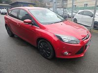 Gebraucht Ford Focus Titanium 150 PS (110 kW) 2014 Rot Limousine