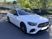 Gebraucht Mercedes E220 194 PS (142 kW) 2021 Weiß Limousine