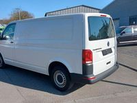 Gebraucht VW Transporter 150 PS (110 kW) 2019 Weiß Van