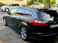 Gebraucht Ford Focus Sport 125 PS (91 kW) 2014 Schwarz Kombi
