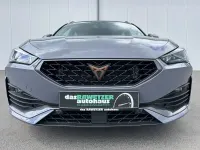 Używany Cupra Leon 150 KM (110 kW) 2024 Szary Kombi