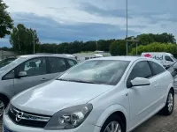 Gebraucht Opel Astra GTC 90 PS (66 kW) 2008 Weiß Coupé