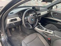 Gebraucht BMW 316 116 PS (85 kW) 2011 Schwarz Limousine