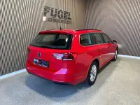 Gebraucht VW Passat Business 122 PS (89 kW) 2023 Tornadorot Kombi