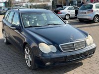 Gebraucht Mercedes C270 170 PS (125 kW) 2003 Blau Limousine