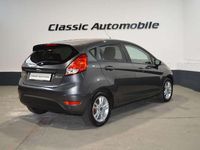 Gebraucht Ford Fiesta Celebration 101 PS (74 kW) 2016 Magnetic Kleinwagen