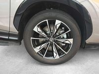 Neu MG HS Luxury 272 PS (200 kW) 2025 Silber SUV