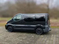 Gebraucht Renault Traffic 82 PS (60 kW) 2002 Schwarz Van / Kleinbus