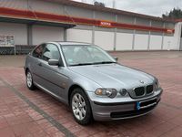 Gebraucht BMW 318 143 PS (105 kW) 2004 Grau Coupé