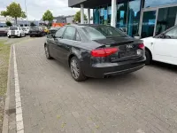 Gebraucht Audi A4 Attraction 170 PS (125 kW) 2013 Grau Limousine
