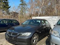 Second-hand BMW 325 197 CP (144 kW) 2007 Berlinǎ