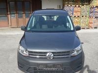 Gebraucht VW Caddy Maxi Trendline 110 PS (80 kW) 2019 Grau Van / Kleinbus