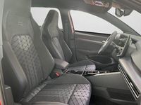 Gebraucht VW Golf VIII 150 PS (110 kW) 2026 Kings red metallic schwarz (metallic) Limousine