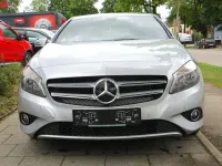 Gebraucht Mercedes A200 Urban 136 PS (100 kW) 2015 Silber Kleinwagen