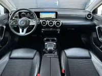 Gebraucht Mercedes A250 Progressive 224 PS (164 kW) 2018 Weiß Kleinwagen