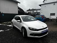 Gebraucht VW Scirocco 140 PS (102 kW) 2011 Weiß Coupé