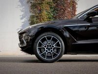 Gebraucht Aston Martin DBX 551 PS (405 kW) 2021 Braun SUV