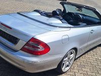 Gebraucht Mercedes CLK320 AMG 218 PS (160 kW) 2003 Silber Cabrio