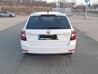 Gebraucht Skoda Octavia Soleil 150 PS (110 kW) 2020 Weiß Kombi