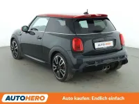 Gebraucht Mini John Cooper Works 231 PS (169 kW) 2021 Rebel green Kleinwagen