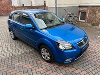Gebraucht Kia Rio 97 PS (71 kW) 2010 Blau Limousine