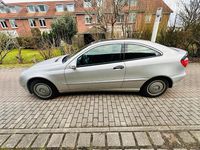 Gebraucht Mercedes C180 143 PS (105 kW) 2003 Silber Coupé
