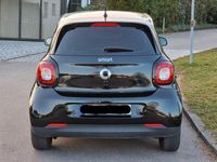 Second-hand Smart ForFour Prime 90 CP (66 kW) 2019 Negru Hatchback