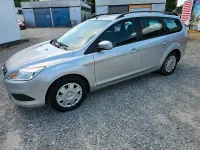 Gebraucht Ford Focus 101 PS (74 kW) 2010 Grau Kombi