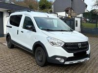 Gebraucht Dacia Dokker 116 PS (85 kW) 2018 Weiß Van / Kleinbus