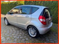 Gebraucht Mercedes A150 95 PS (69 kW) 2009 Silber (silber (polarsilber)) Limousine