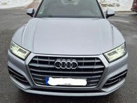 Używany Audi Q5 Ambiente 231 KM (169 kW) 2020 Srebrny SUV